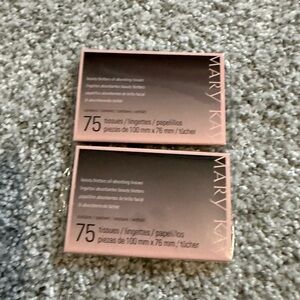 Mary Kay Beauty Blotters Oil-Absorbing Tissues Bundle of Two Sealed 150 Tissues